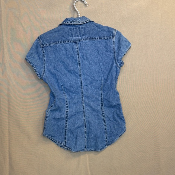 Levi's Blue Denim Button-Up Top - Picture 2 of 4